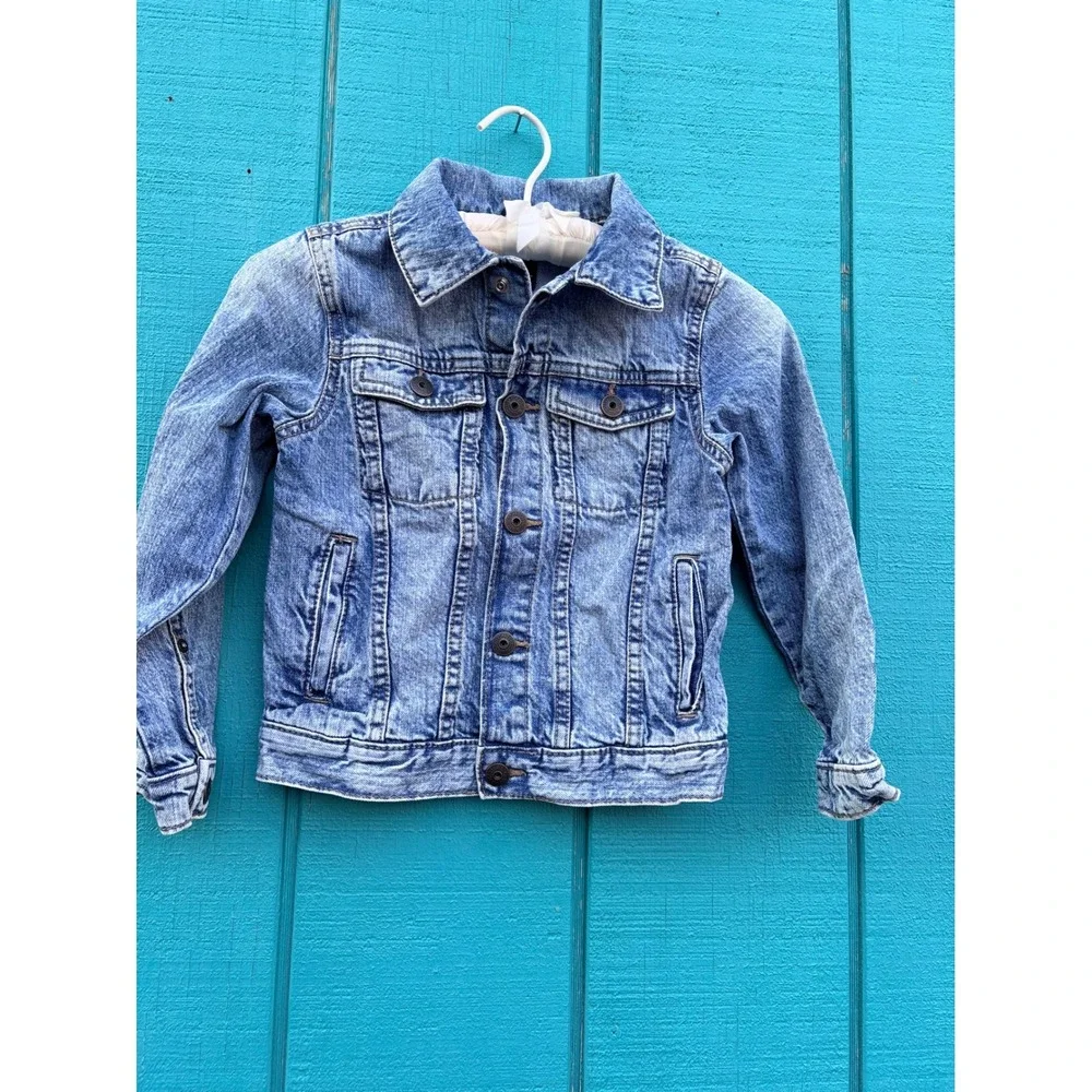 OshKosh Bgosh Kids Denim Trucker‎ Jacket Blue Acid Wash Snap Front Size 6 6A